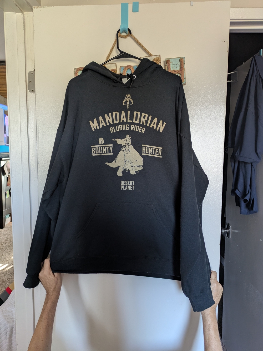 NWOT Jerzees Black Pullover Hoodie with Tan Graphic